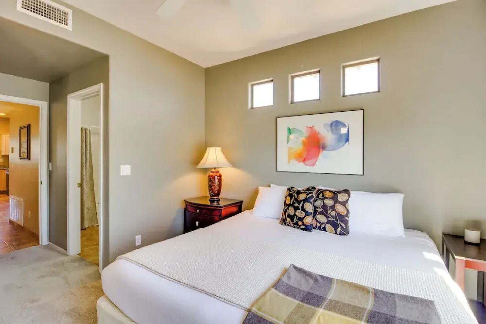 Oro Valley Condo w/ Community Pool: Near Hiking!