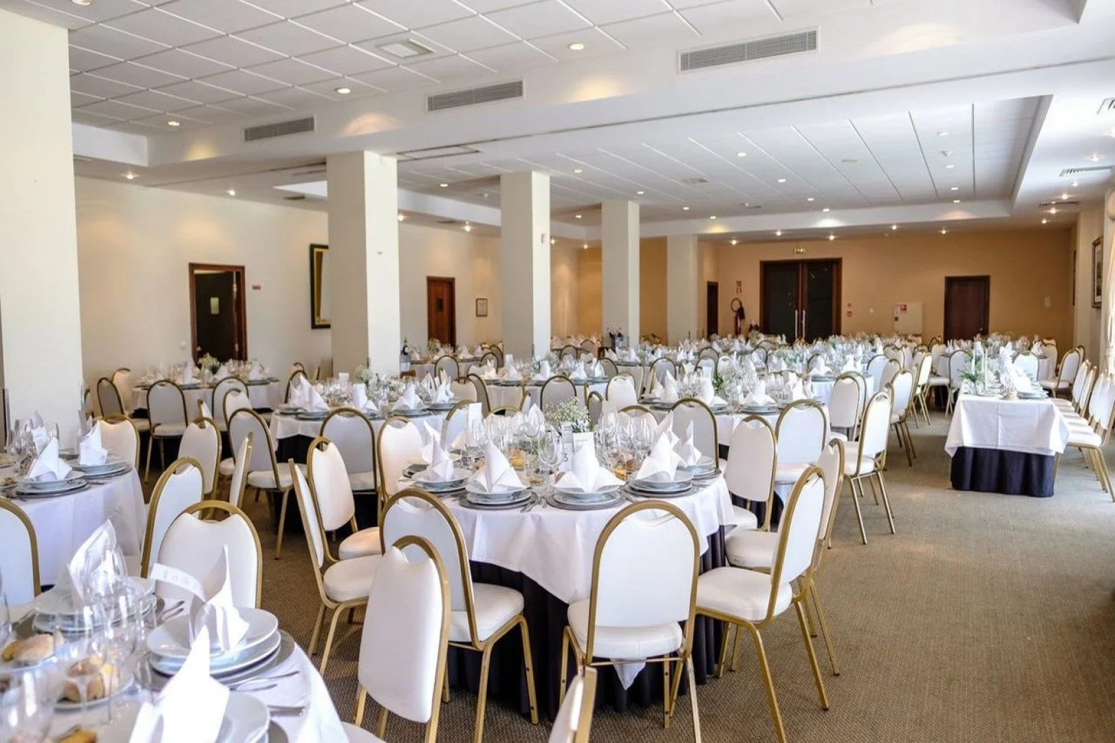 Отель Verdi Santarem