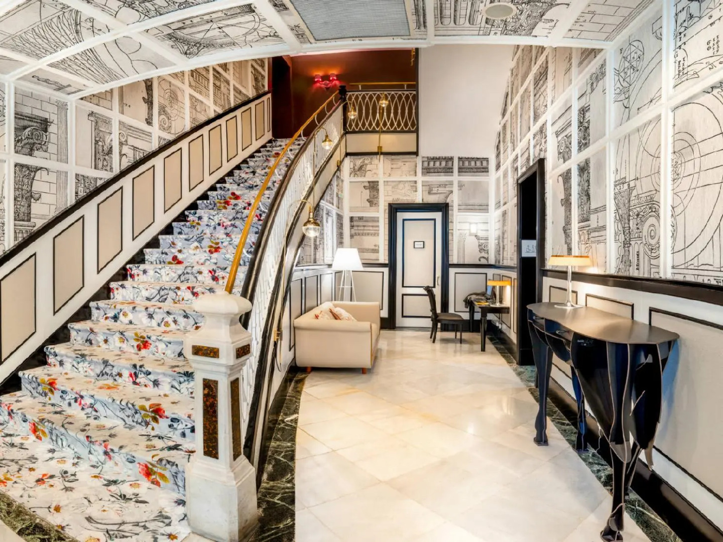 SH Ingles Boutique Hotel