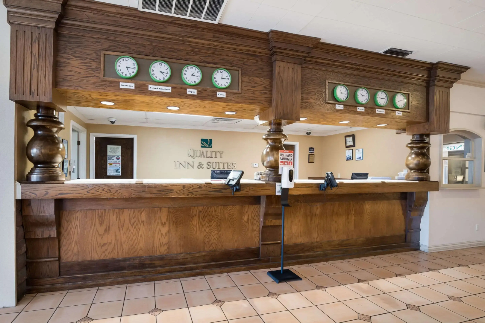 Quality Inn & Suites Lake Havasu City