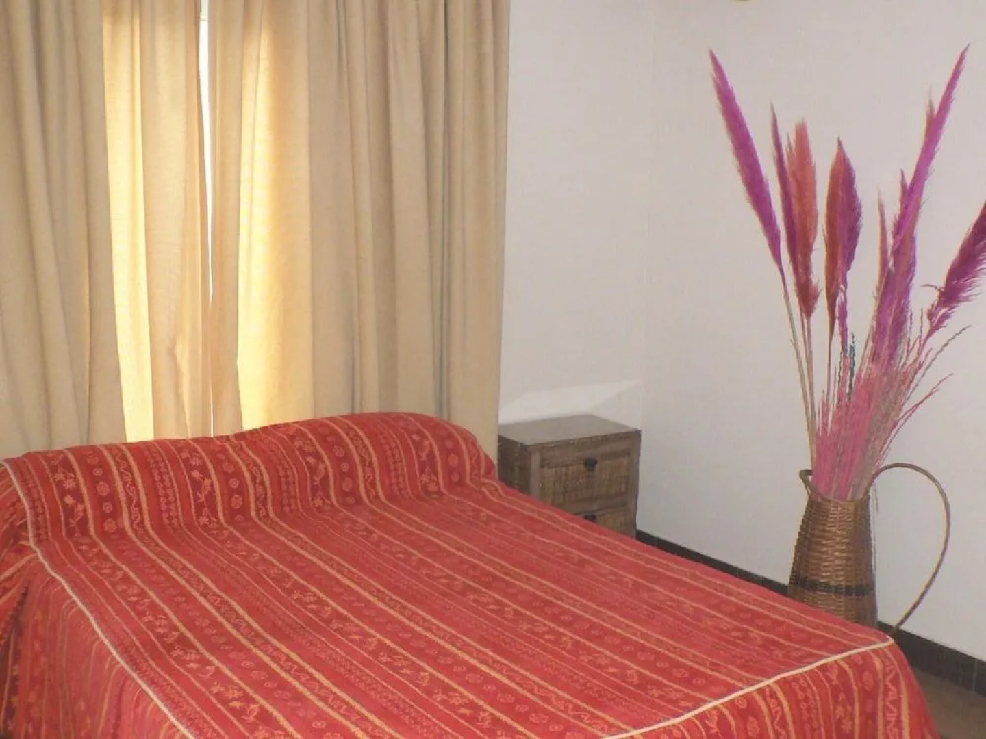 LAS MORAS multiespacio