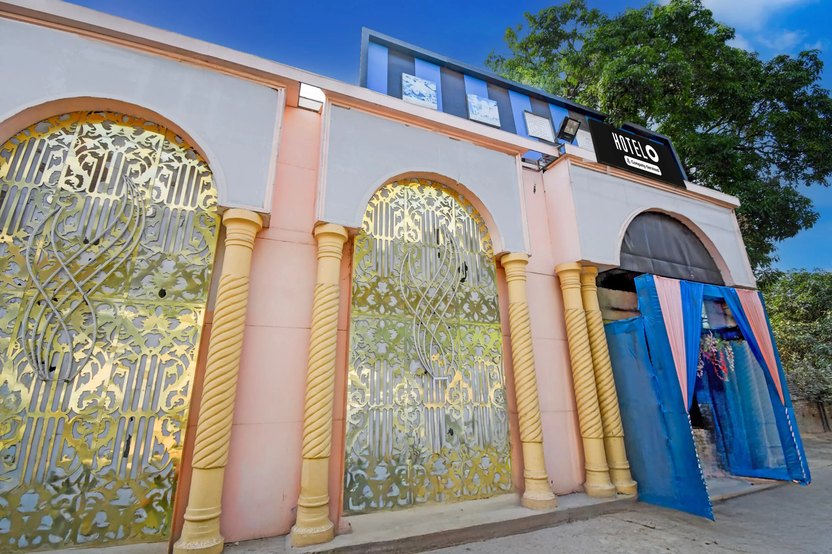 Super Hotel O Dariyapur Near Railway Crossing