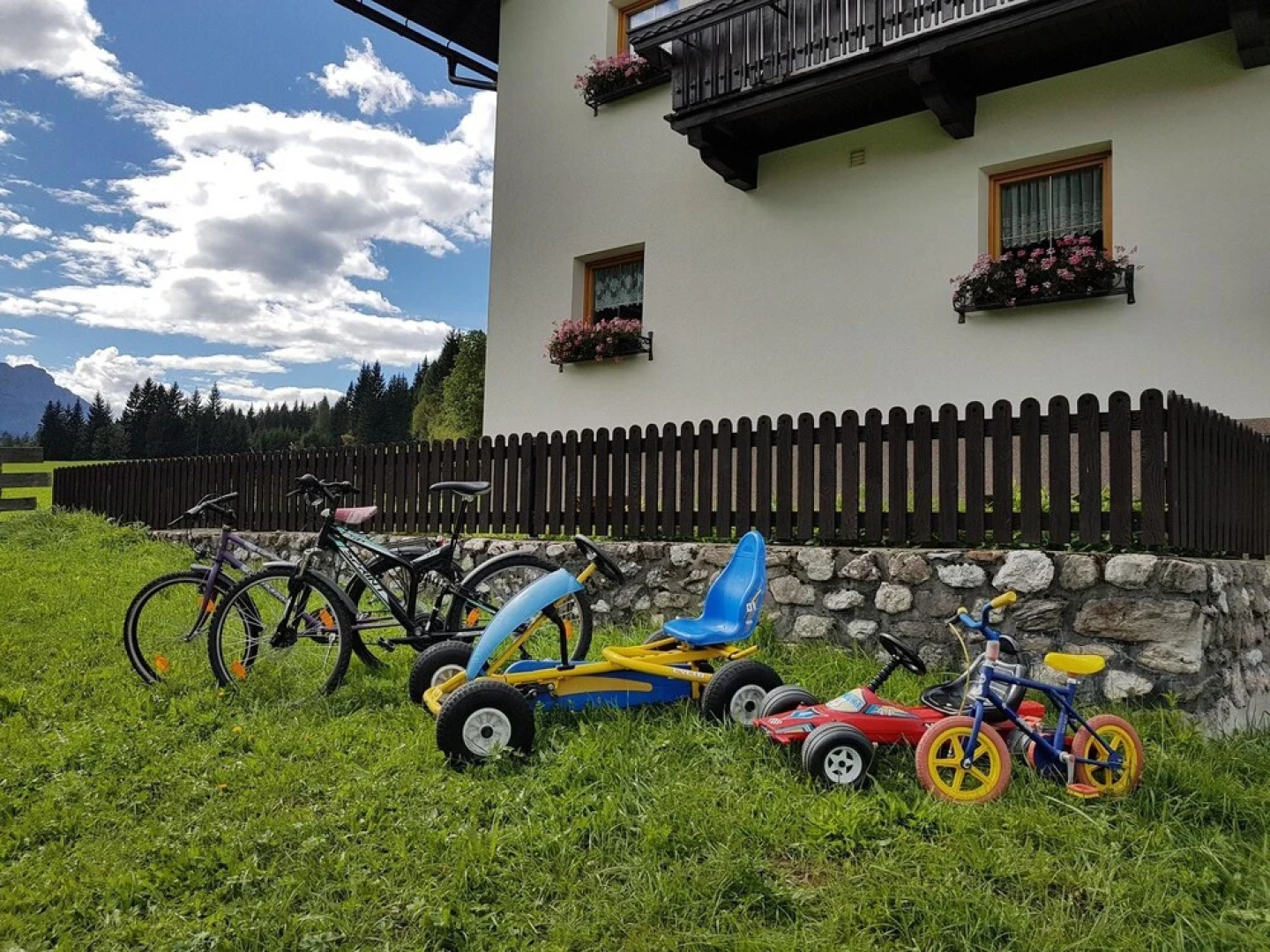 House With 3 Bedrooms in Arnbach, With Private Pool, Enclosed Garden a