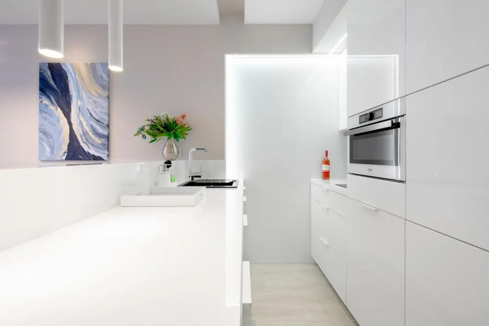 Gardenia Seaside 2 Apartments by Renters