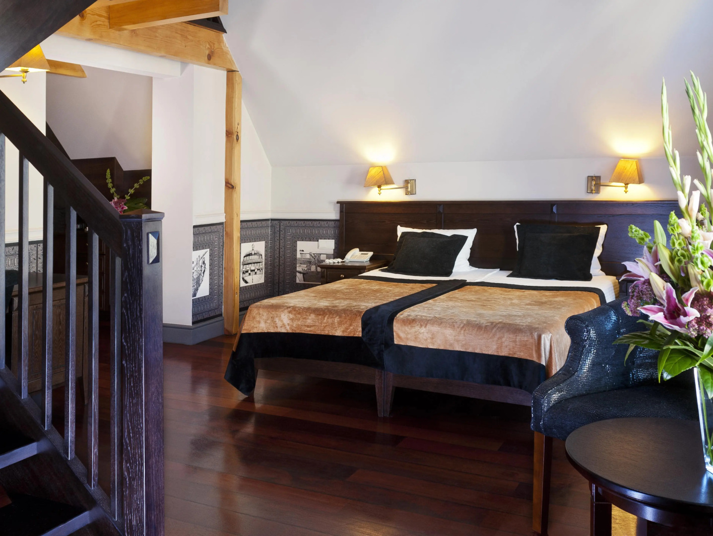 Hotel Holland House Old Town