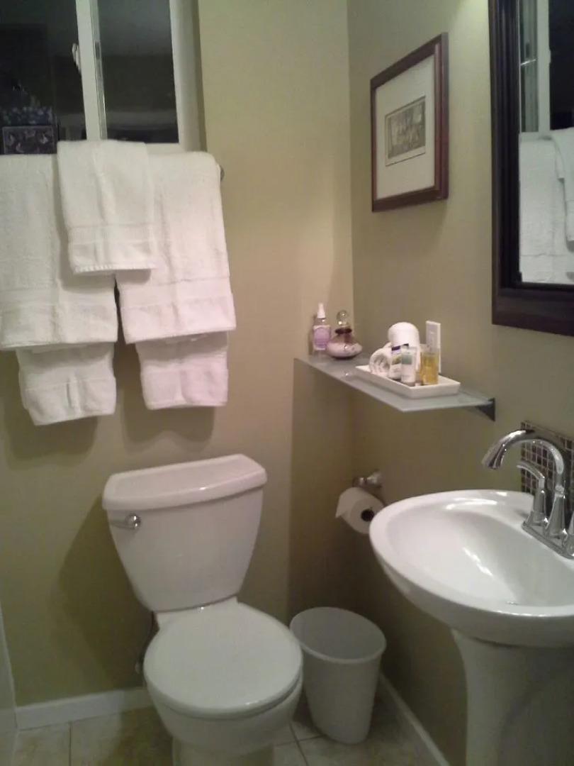 Suite Amour Hobby Farm and B & B