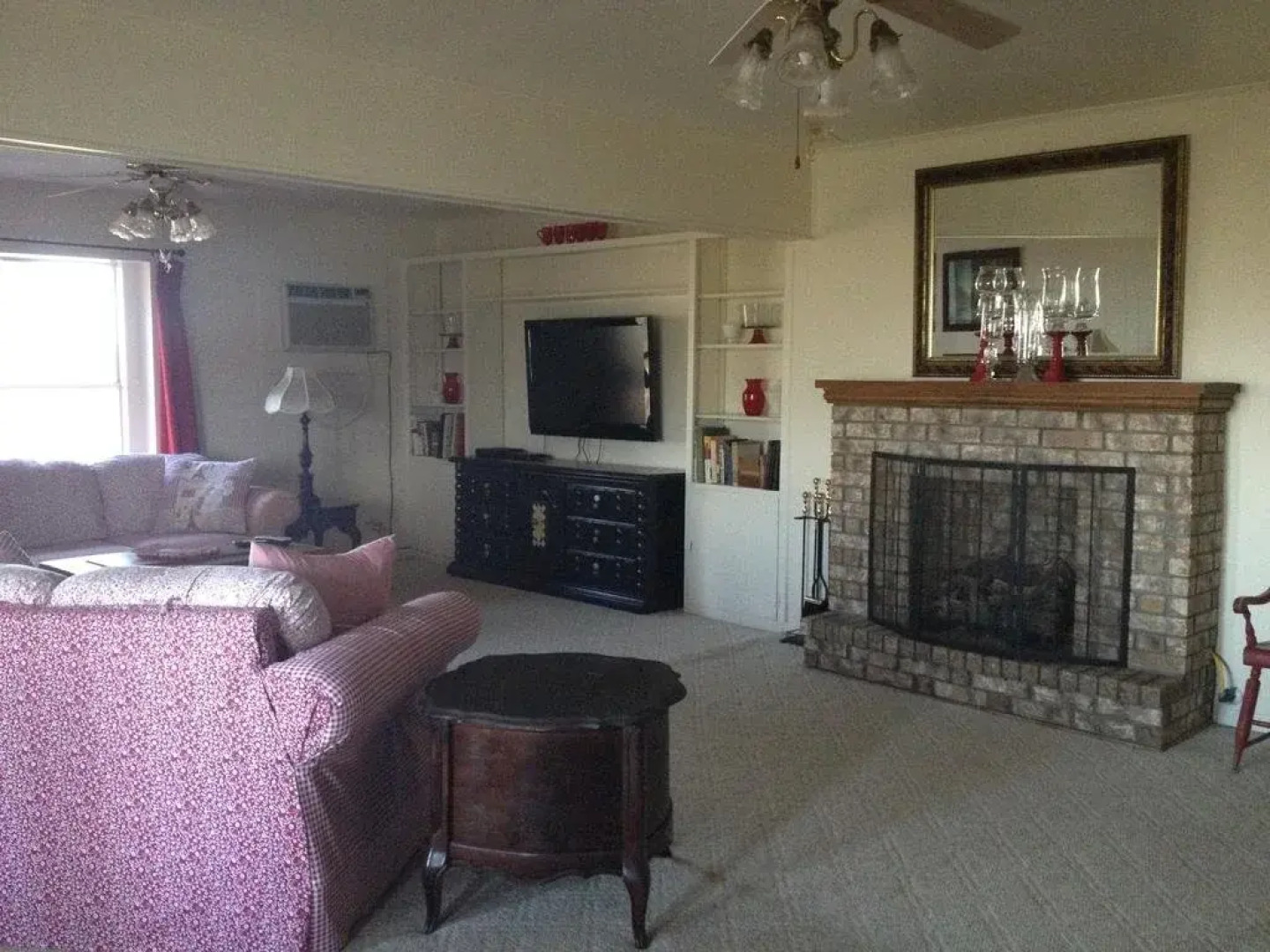 The Hoffmann Vacation Rental Bed & Breakfast