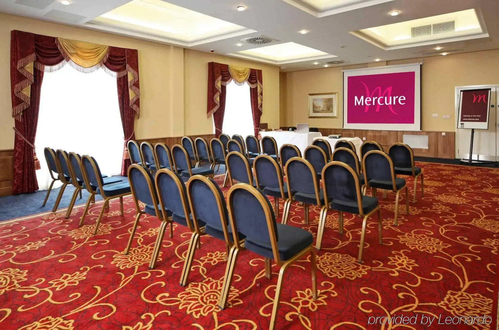 voco Letchworth Hall by IHG