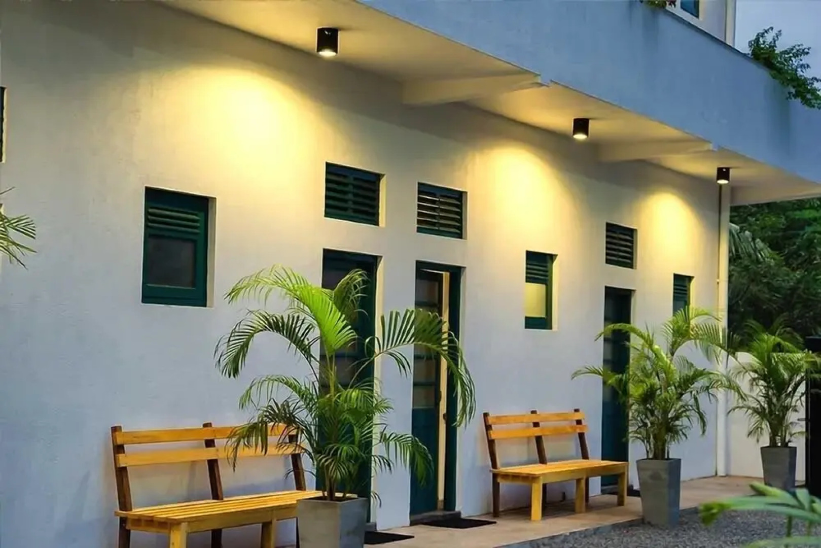 Colombo Beach Hostel
