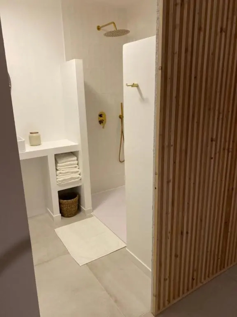 Casa louisa (chambre royale bain nordique)