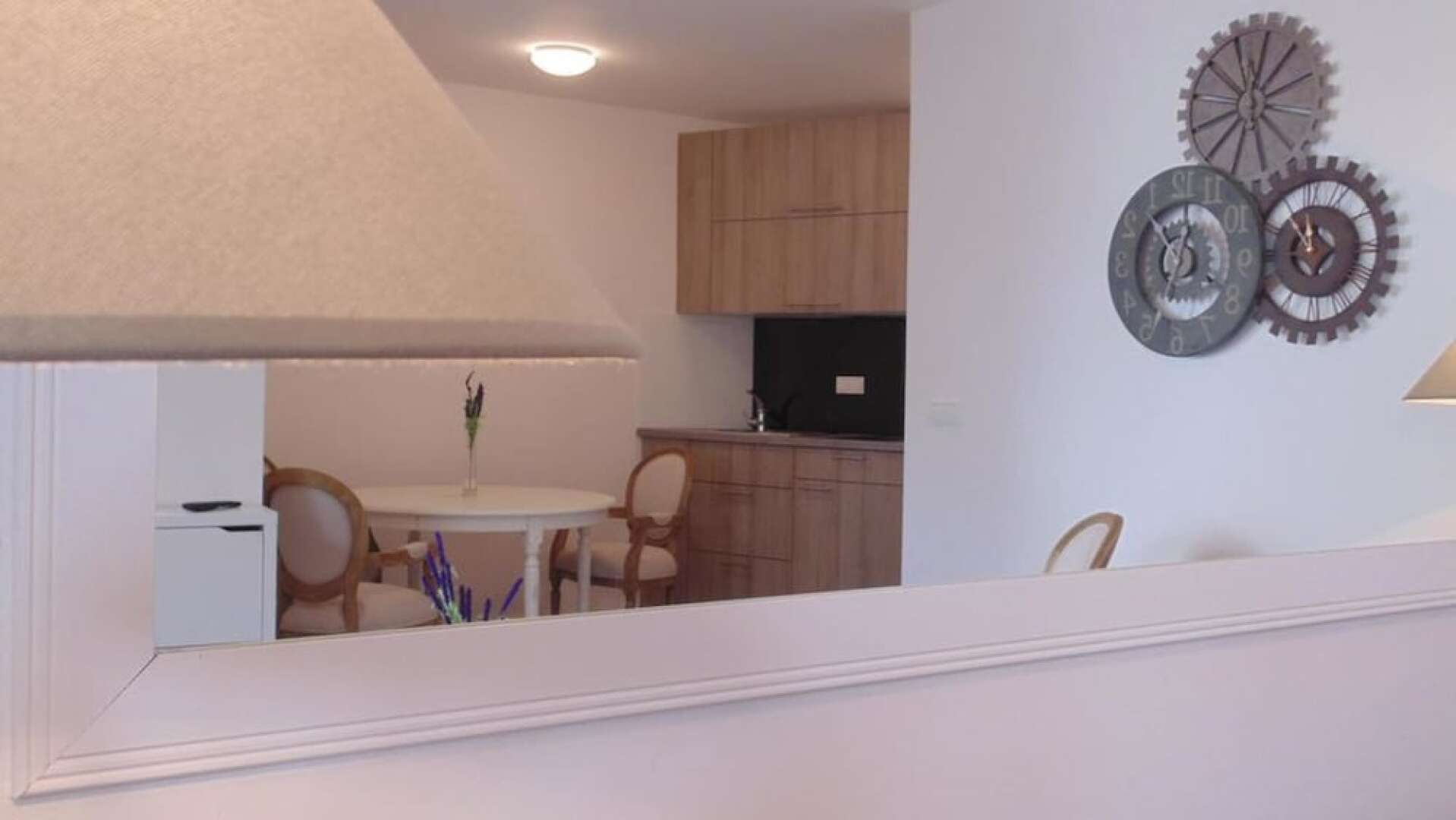 Downtown Luxury Suites