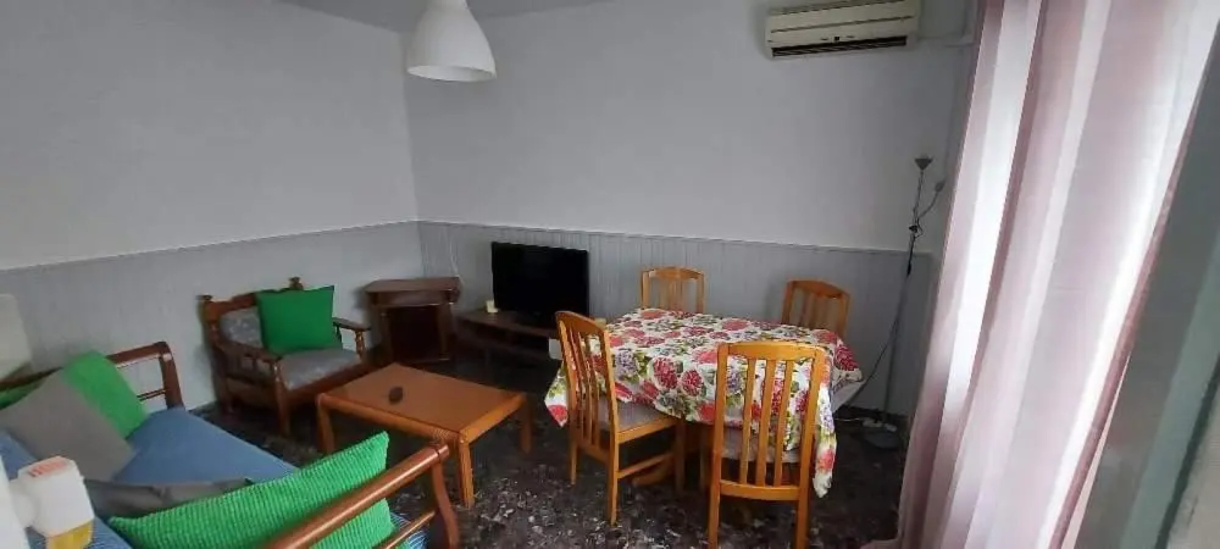 Vintage detached house