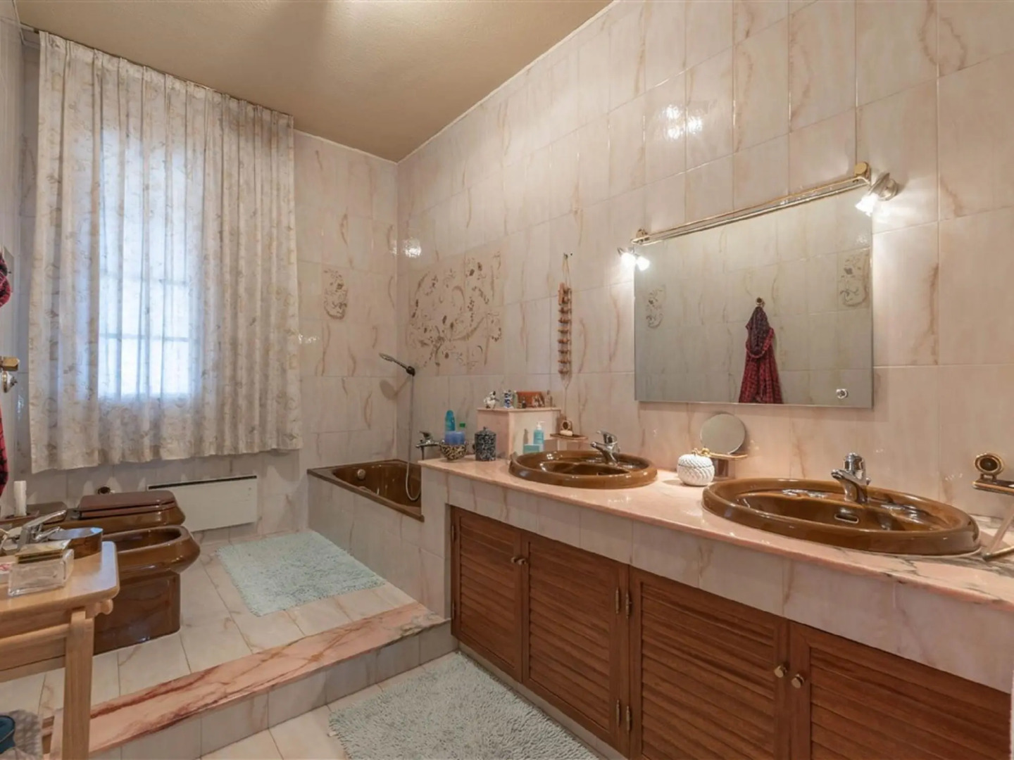 Splendid Villa with swimming pool a stone's throw from Palermo