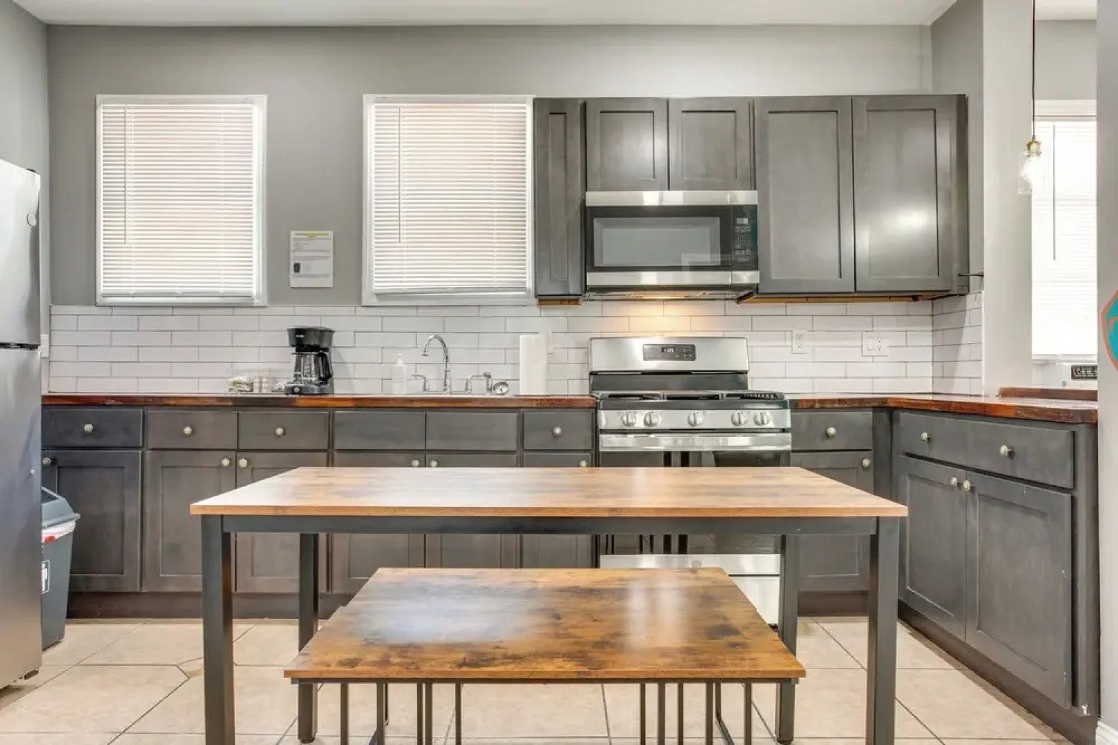 Convenient Elizabeth Apartment w/ Private Balcony!