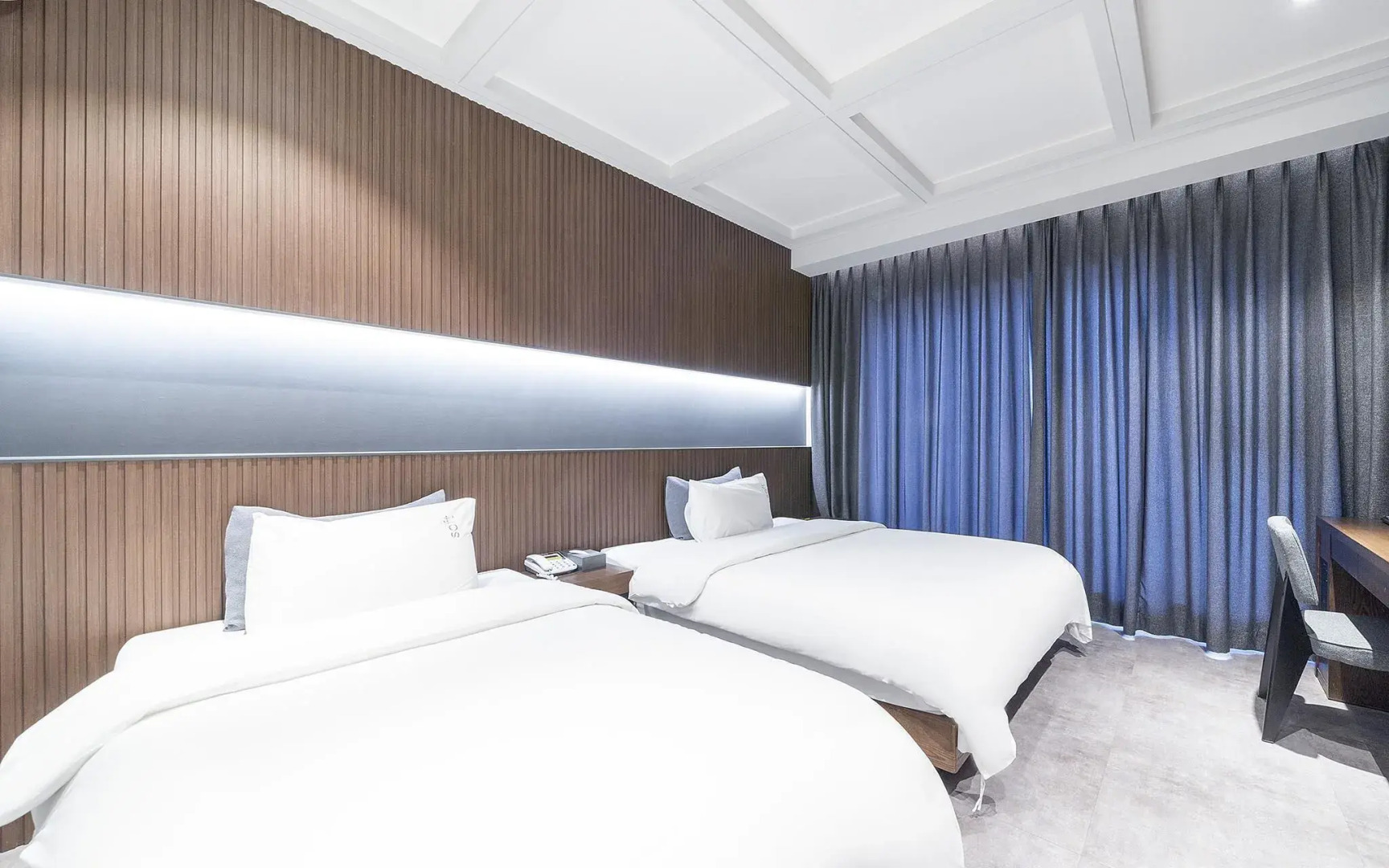 Dubai Hotel in Dangjin