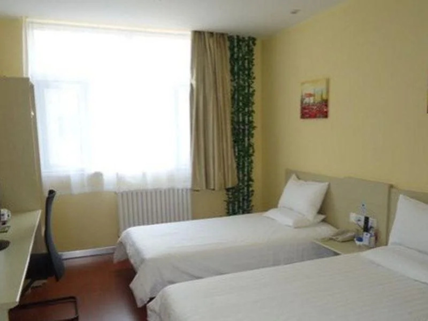 Hanting Express Jiaozuo Middle Jiefang Road