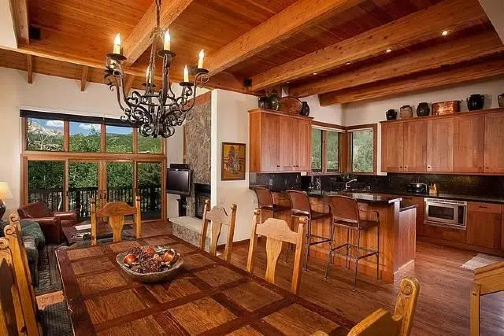 Ridge Condominium By First Choice Property Management