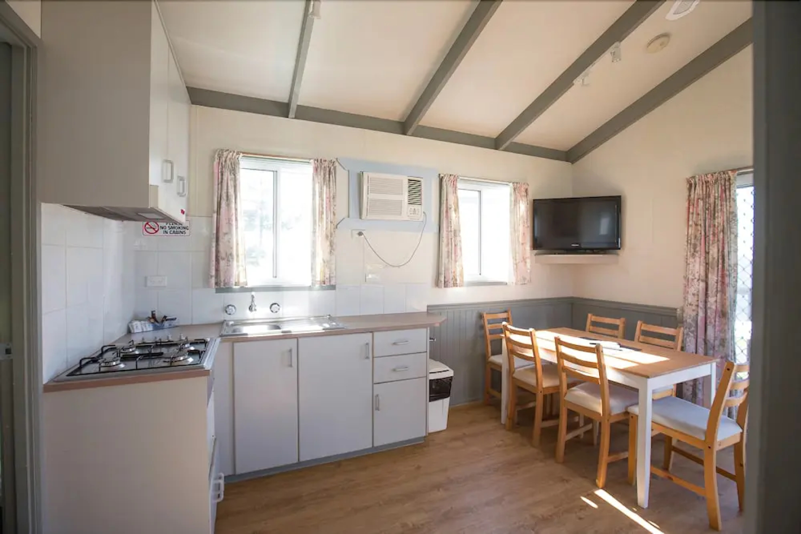 Surfbeach Holiday Park
