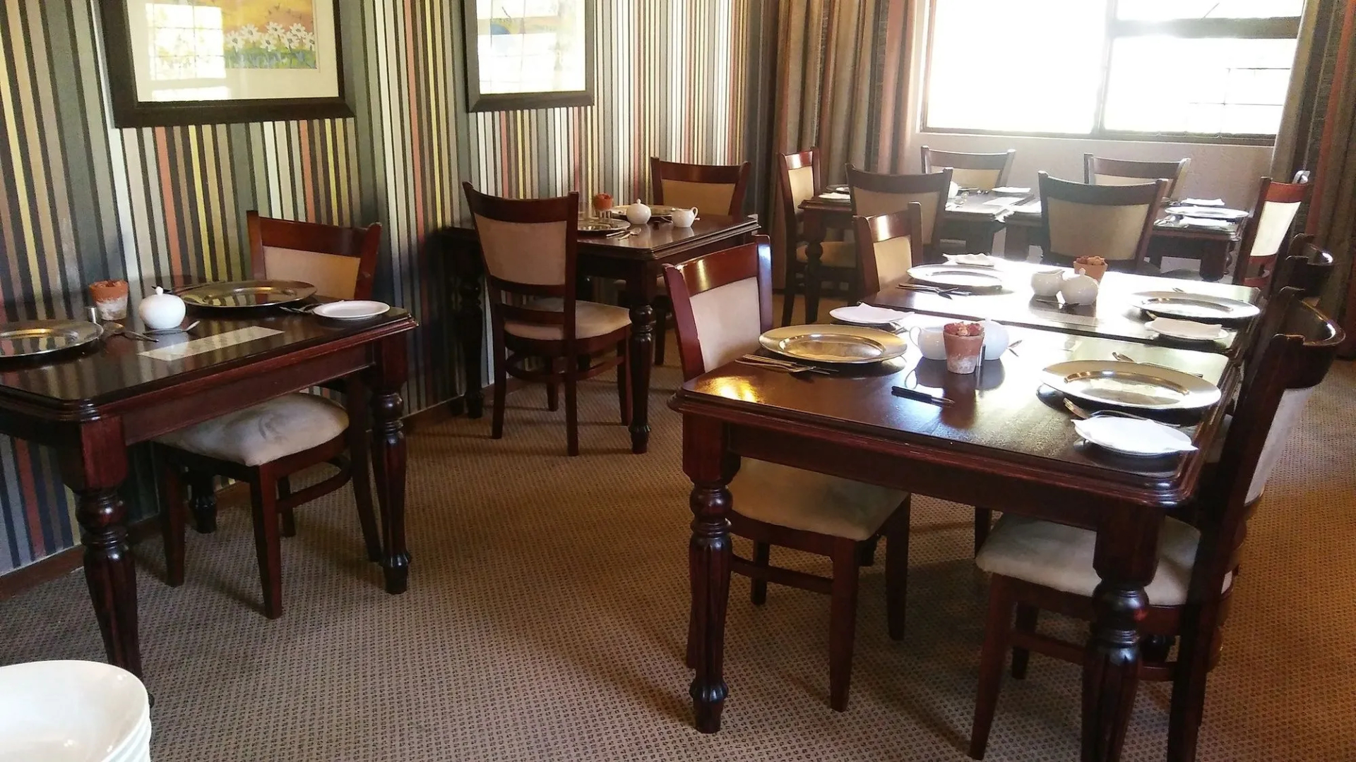Lourie Lodge
