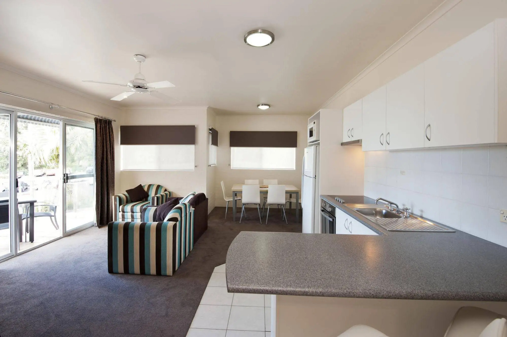 Mollymook Cove Apartments