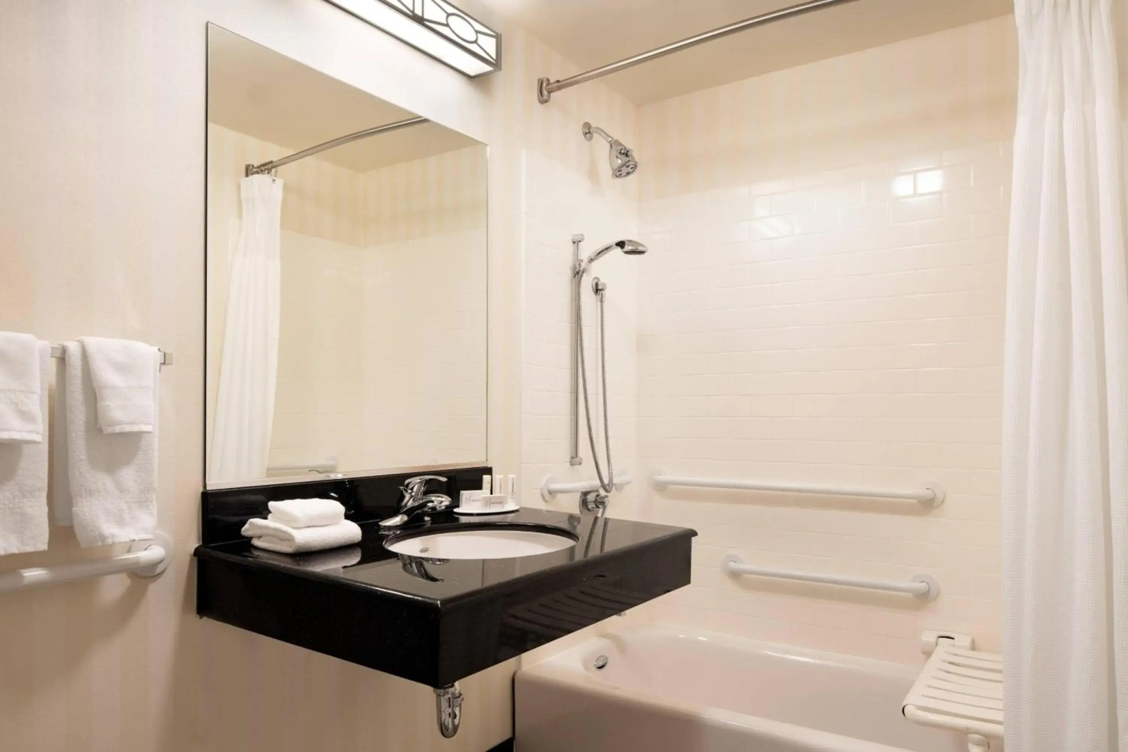 Fairfield Inn & Suites by Marriott Redding