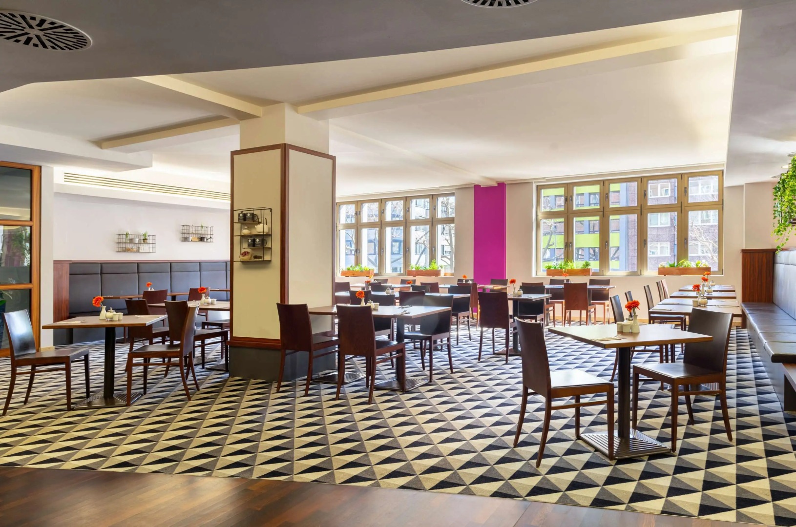 Premier Inn Köln City Mediapark