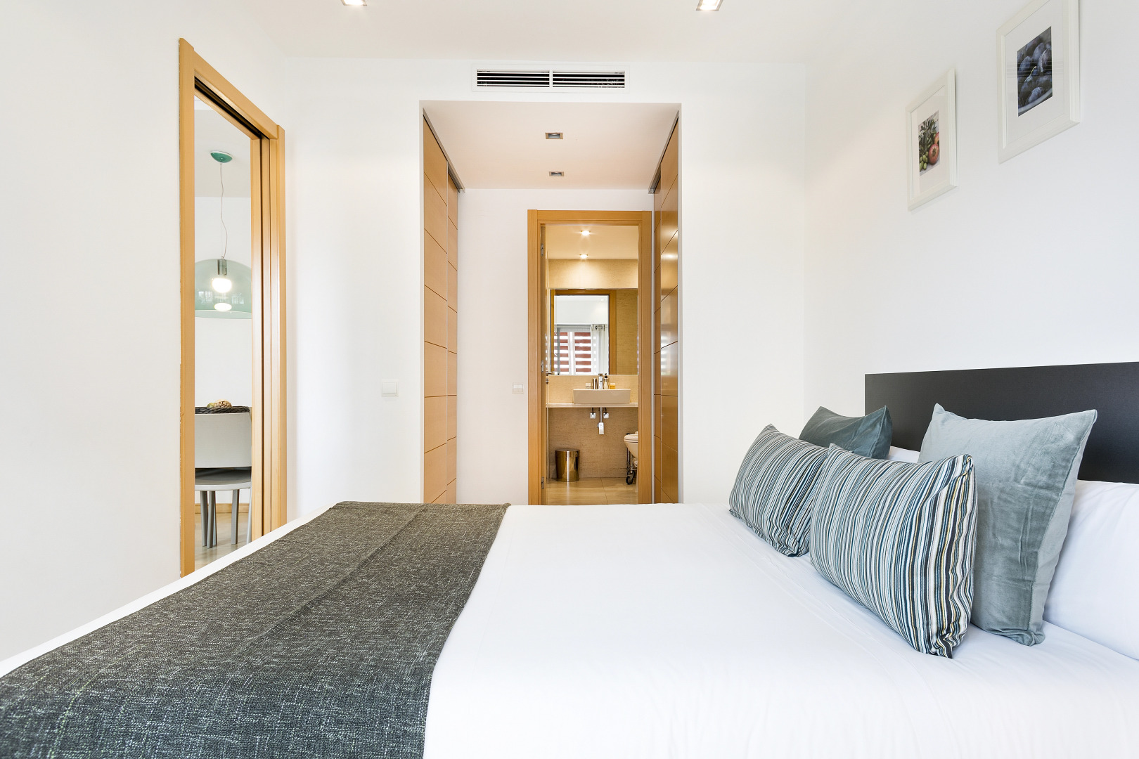 Lugaris Rambla - Apartments