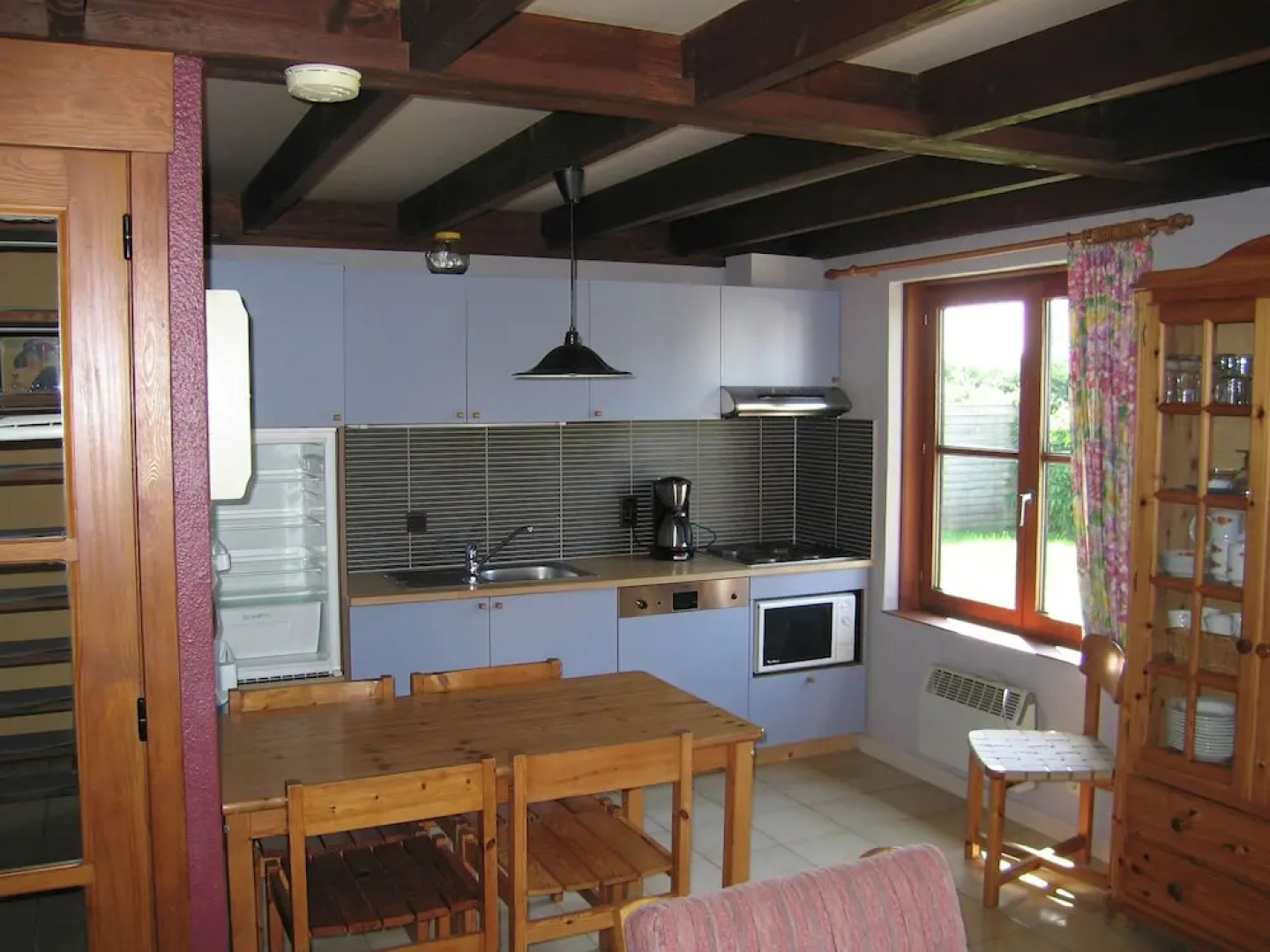 Tidy Cottage With Terrace, not far From De Panne