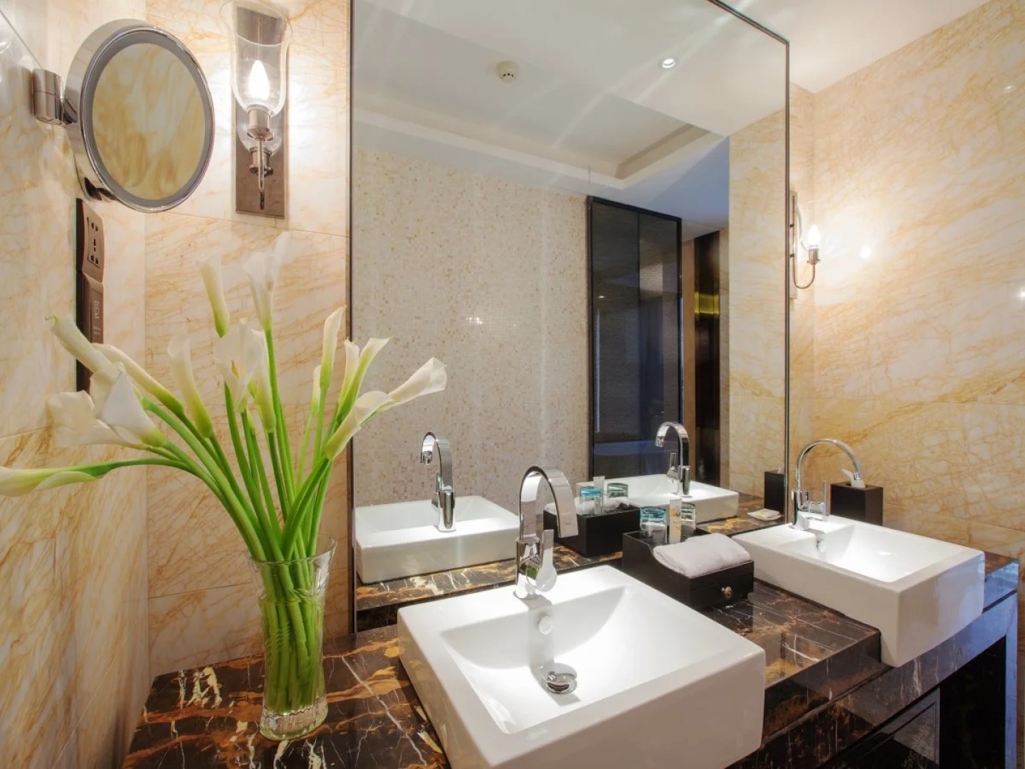 Universal Hotel Urumqi