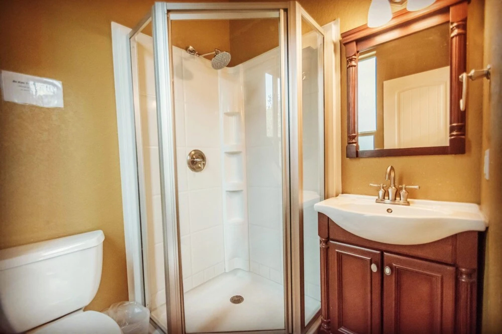 River Rd. Treehouses- Mockingbird Lodge