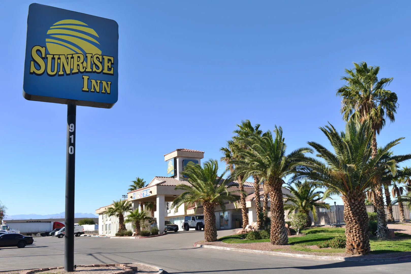 Sunrise Inn Hotel