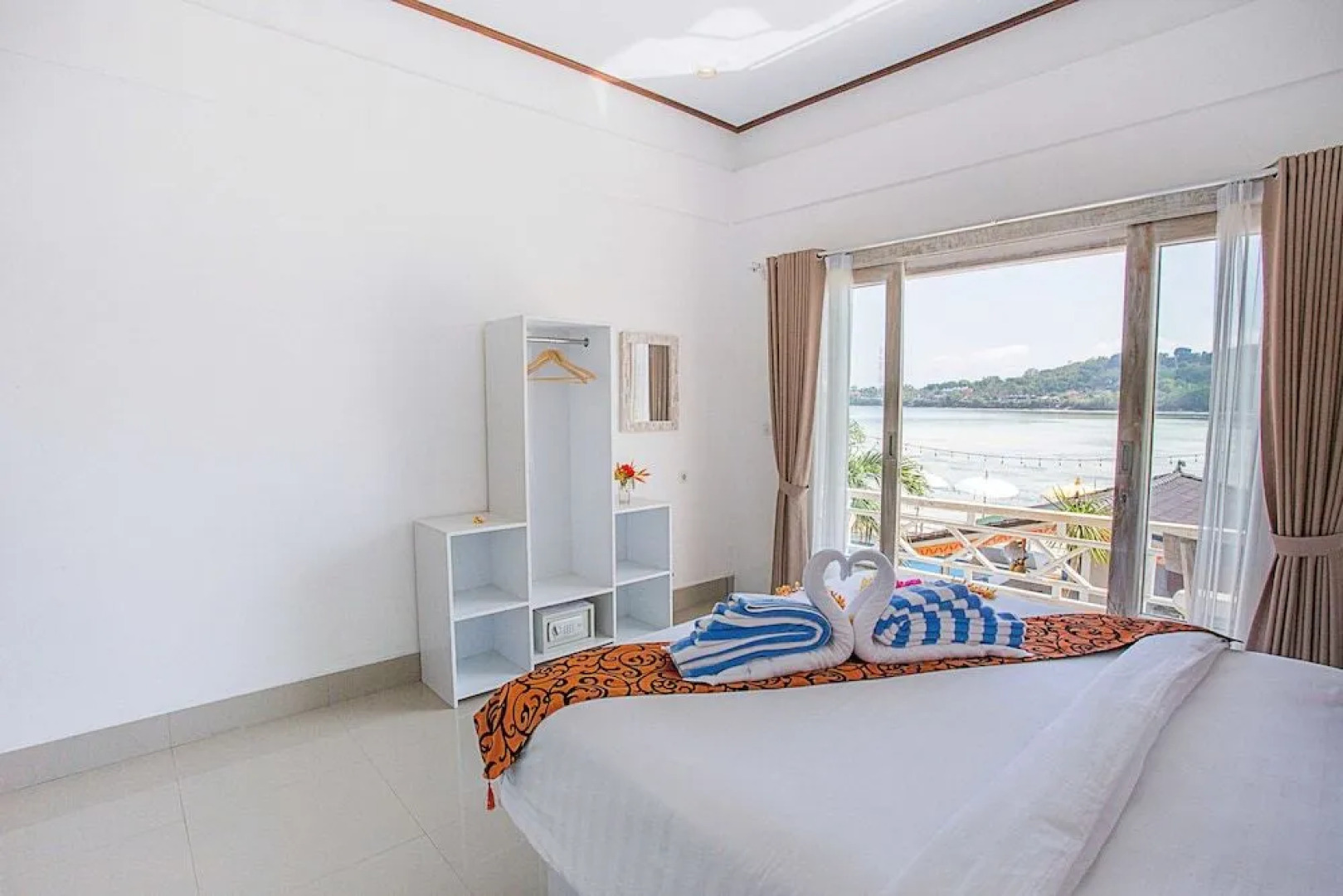 Ocean Brothers Ceningan