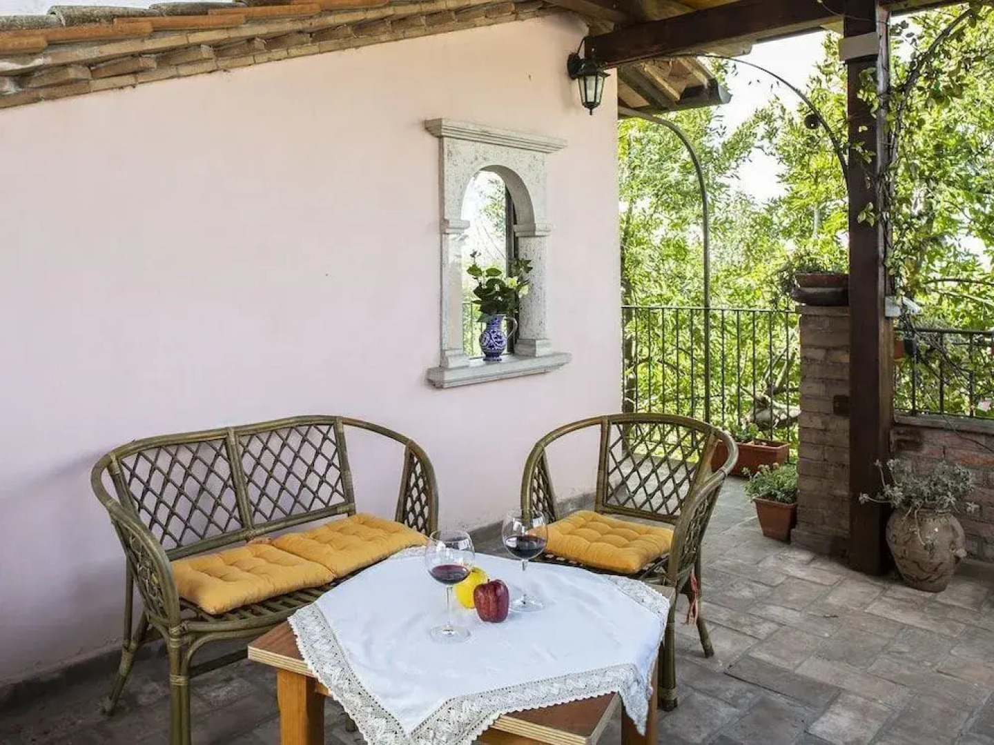 B&B With Pool and View of Assisi