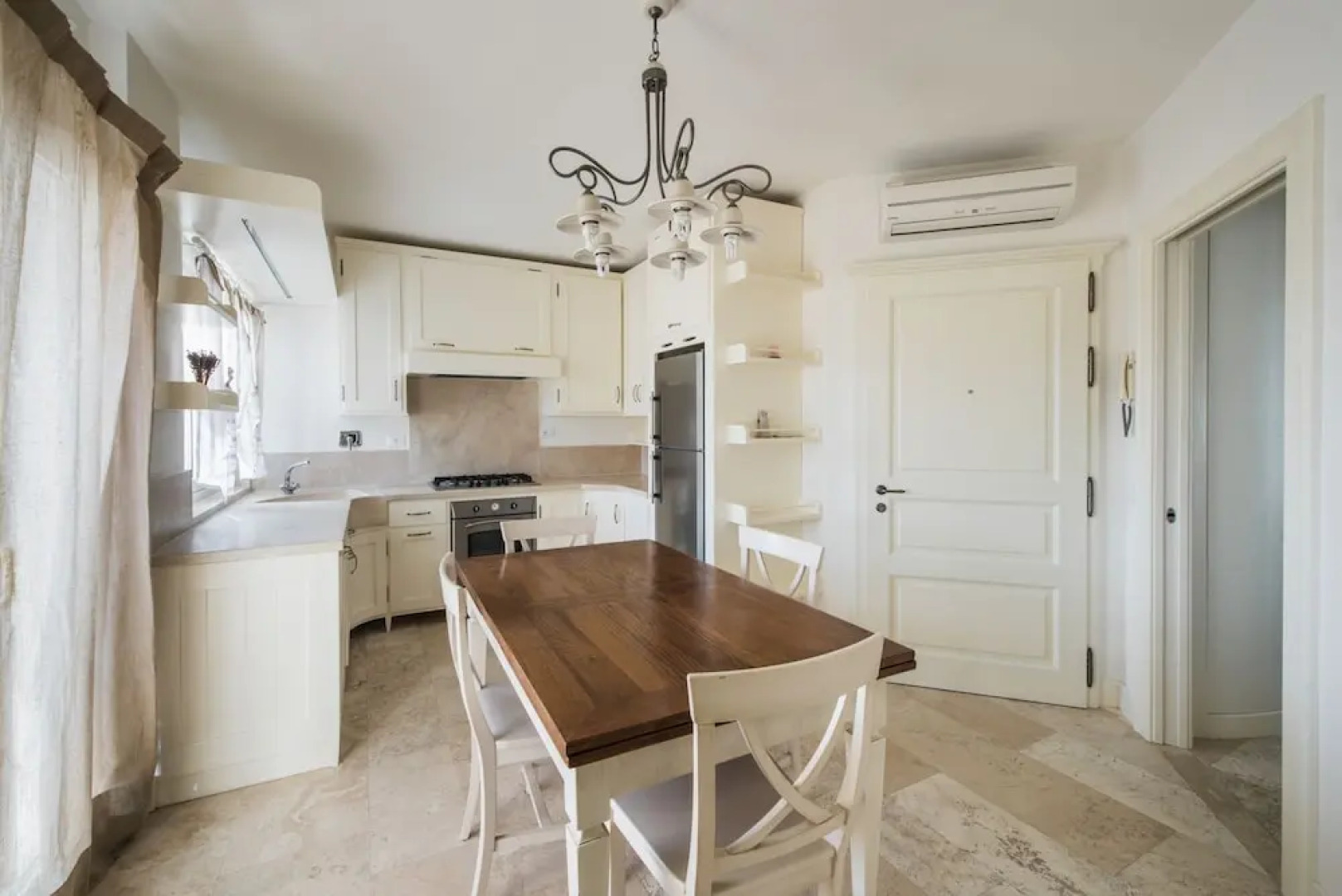 Corso Emanuele Apartments