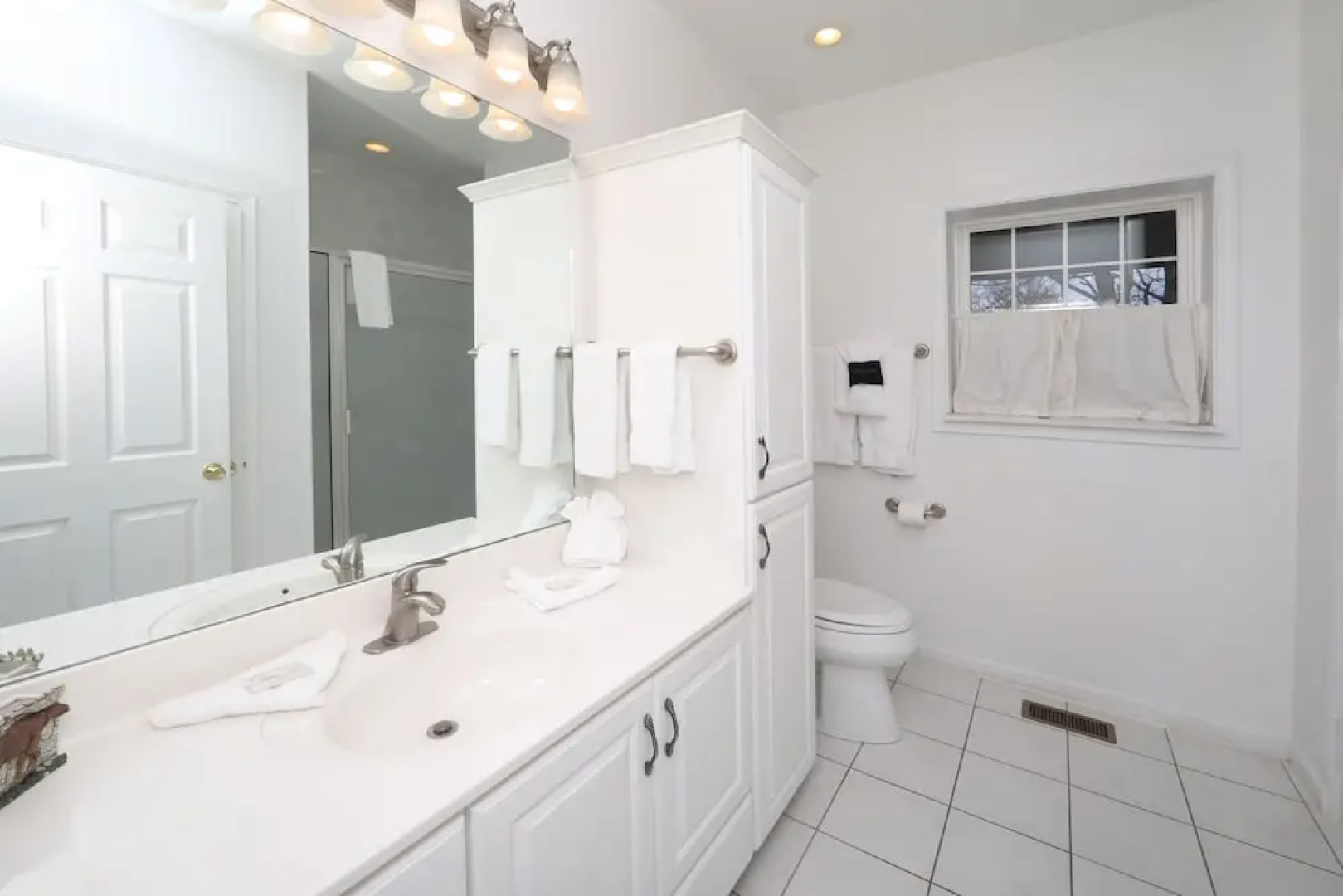 A View For All Seasons - Five Bedroom Cabin