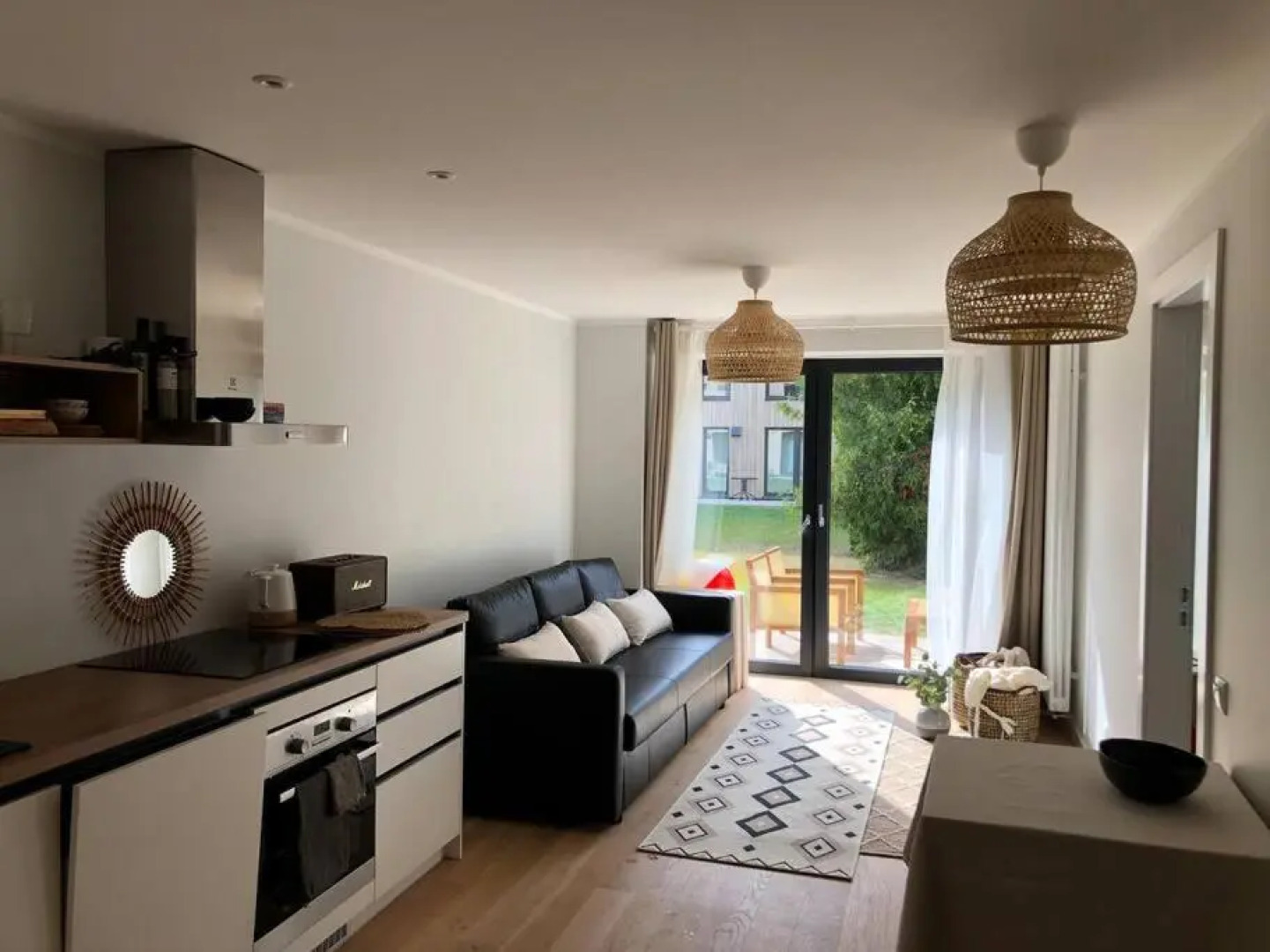 Albatross Weekend: seaside apartment with a sunny terrace