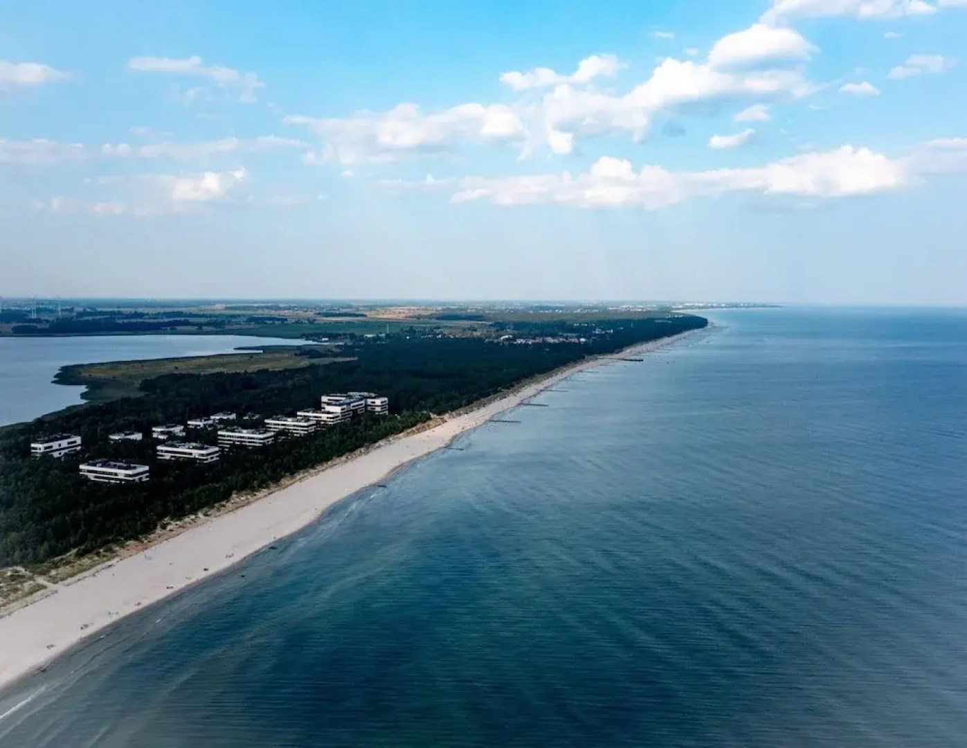 Apartment in Rogowo Near Beach and Lake