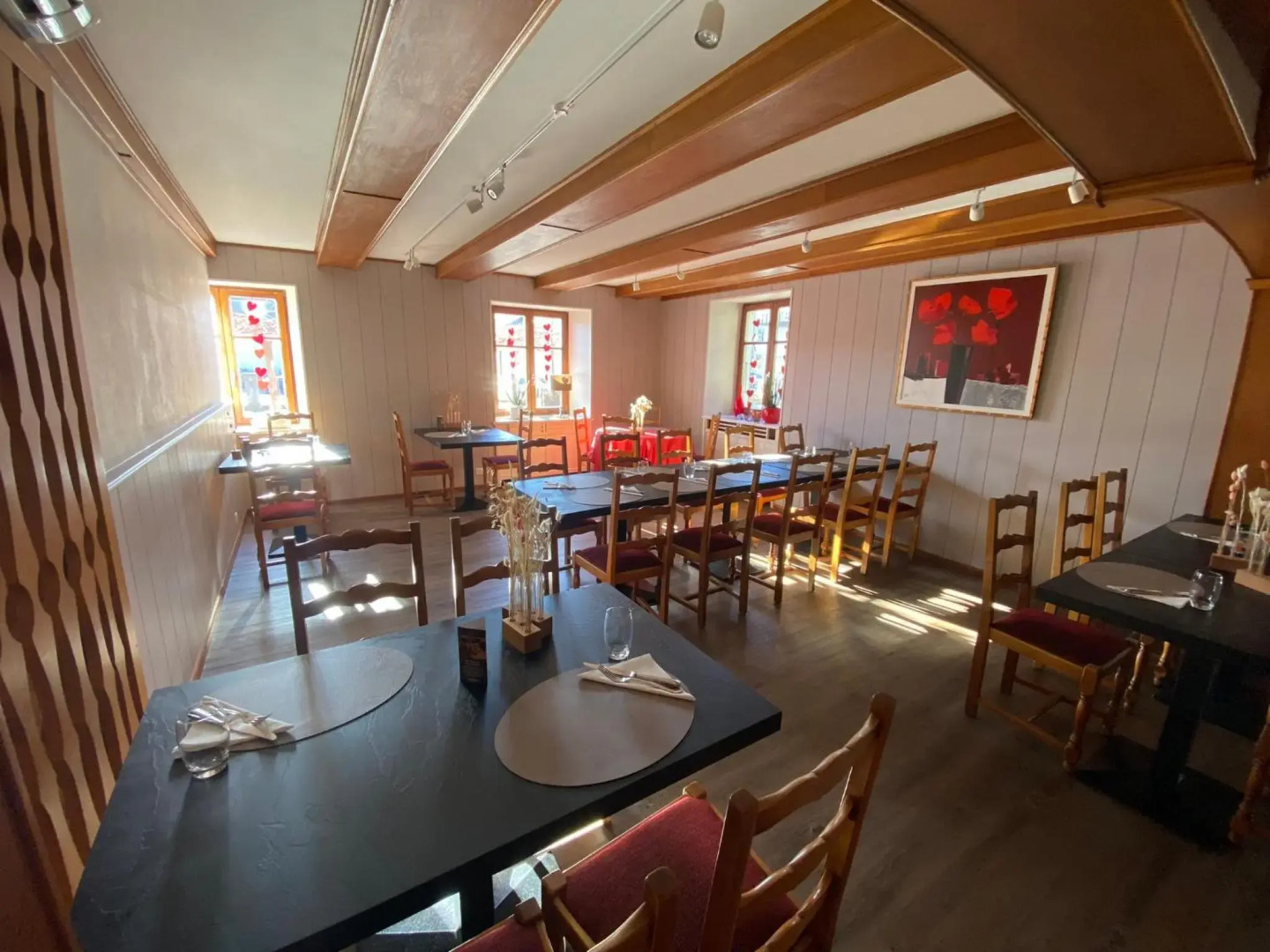 Logis Hôtel Au Lion Rouge