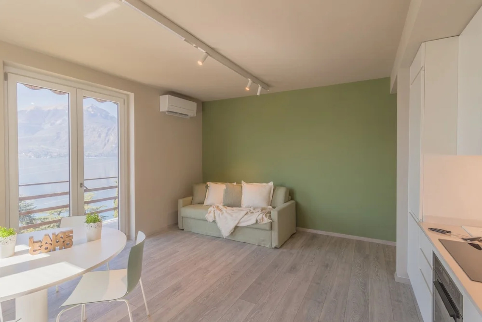 Mariù apartment Varenna