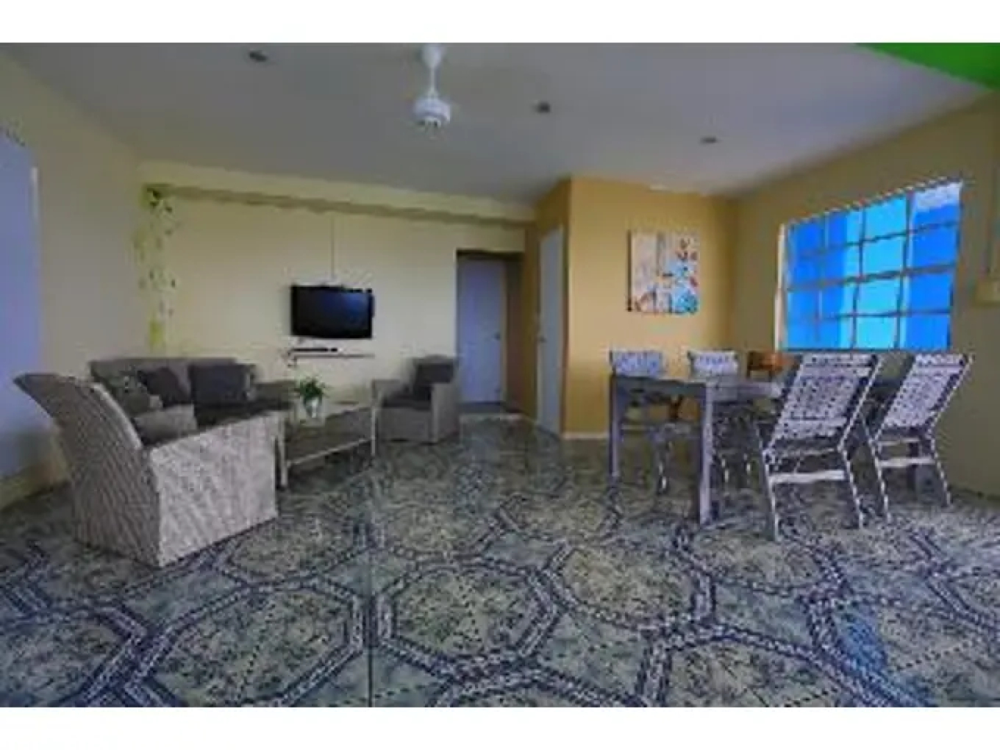 Blue View Apartments