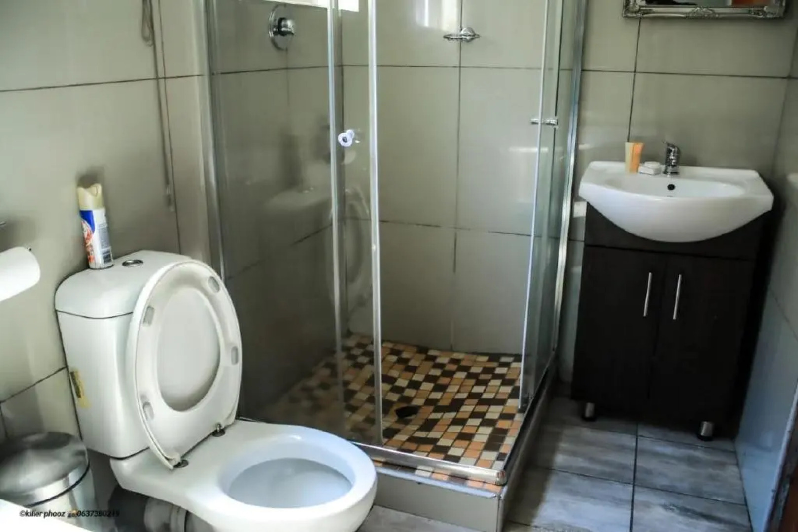 Thavhani Guest House