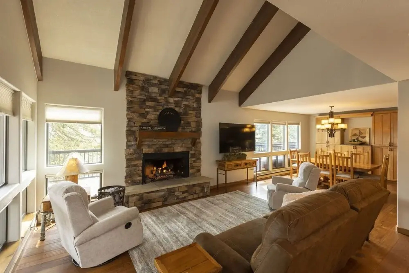 Edelweiss Five Bedroom Townhome 5 Hotel Room by Redawning