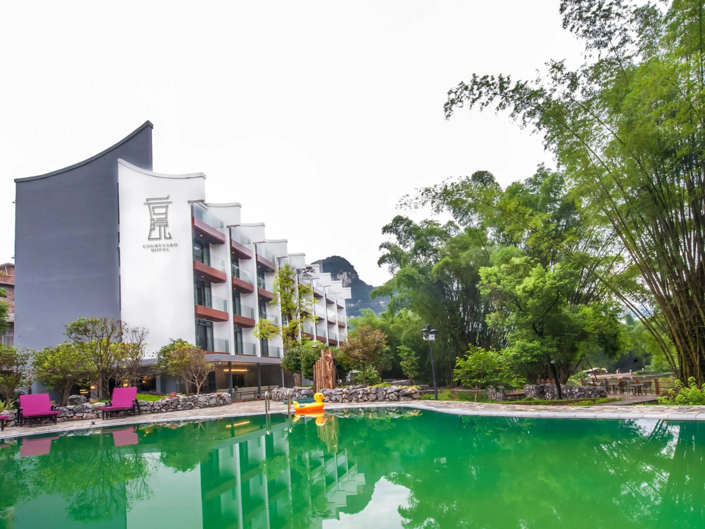 Courtyard Hotel - Yulong River Branch