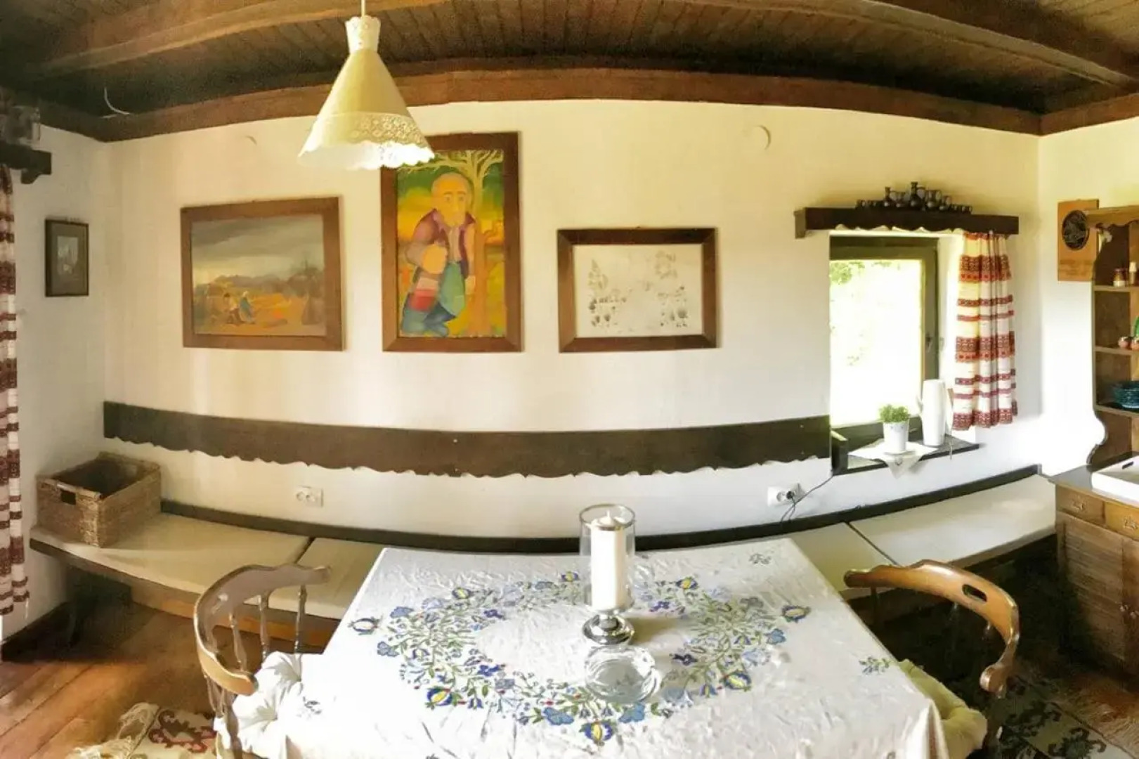 Peaceful Nature Cabin Jolly