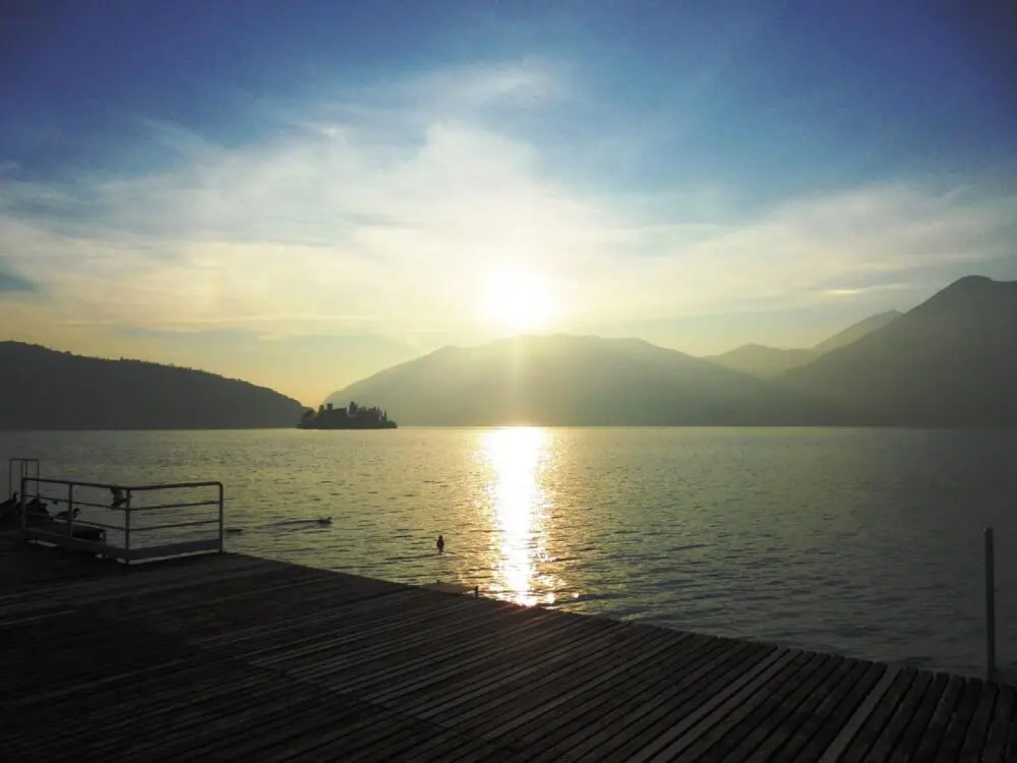 Direttamente Al lago