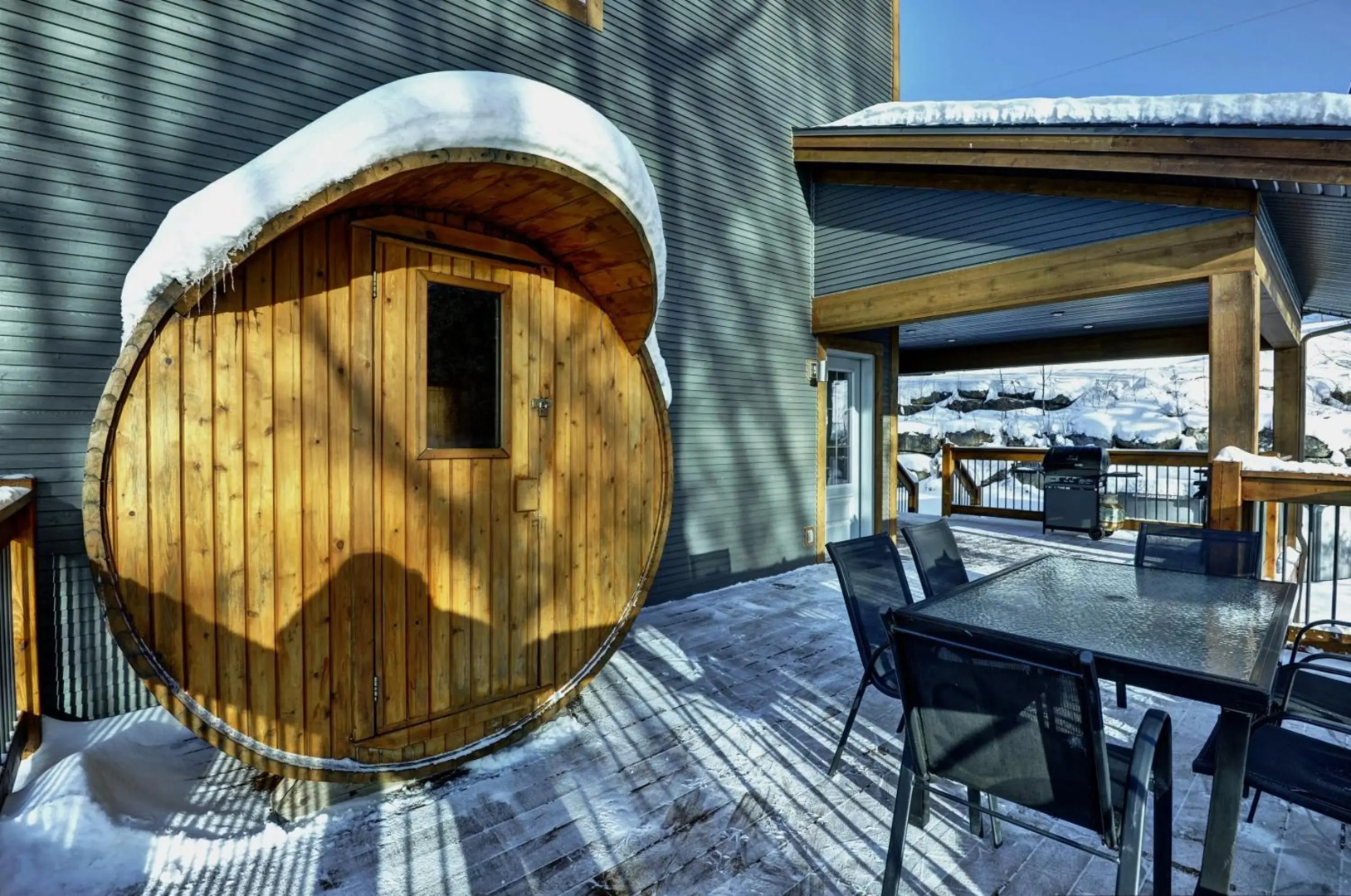 Le Sto Shack 25 Chemin Blanc by Les Chalets Alpins