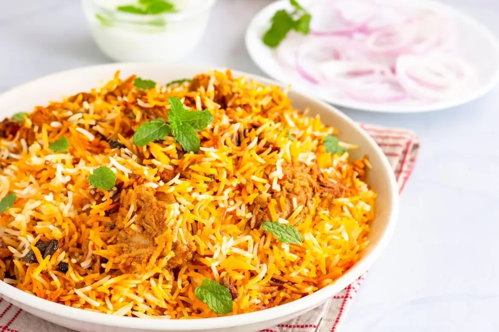 OYO 22737 Chandra Grand Hotel