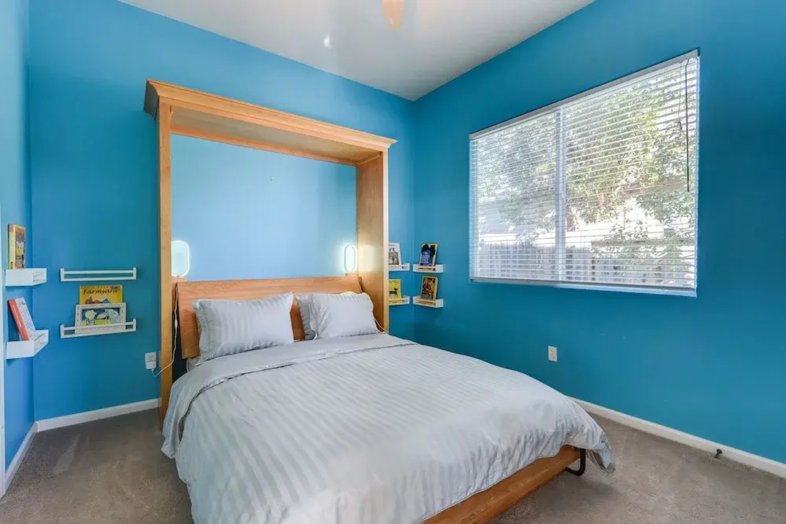 Wine-tasting, Light-filled And Kid-friendly House 5 Bedroom Home by Redawning