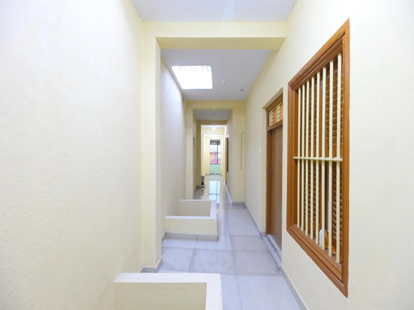 OYO 10449 Hotel Le Sai