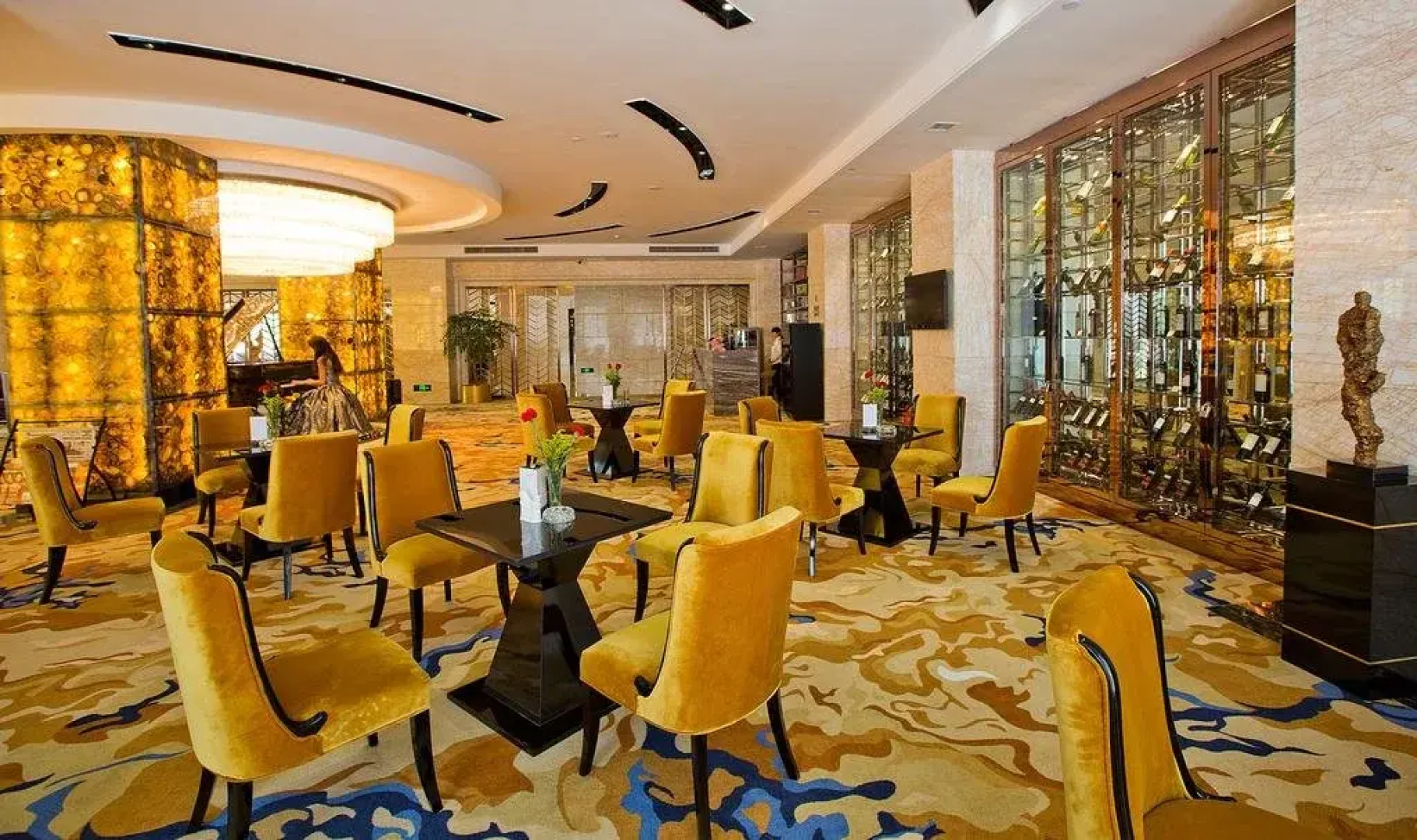 Yichang Jinshi Hotel